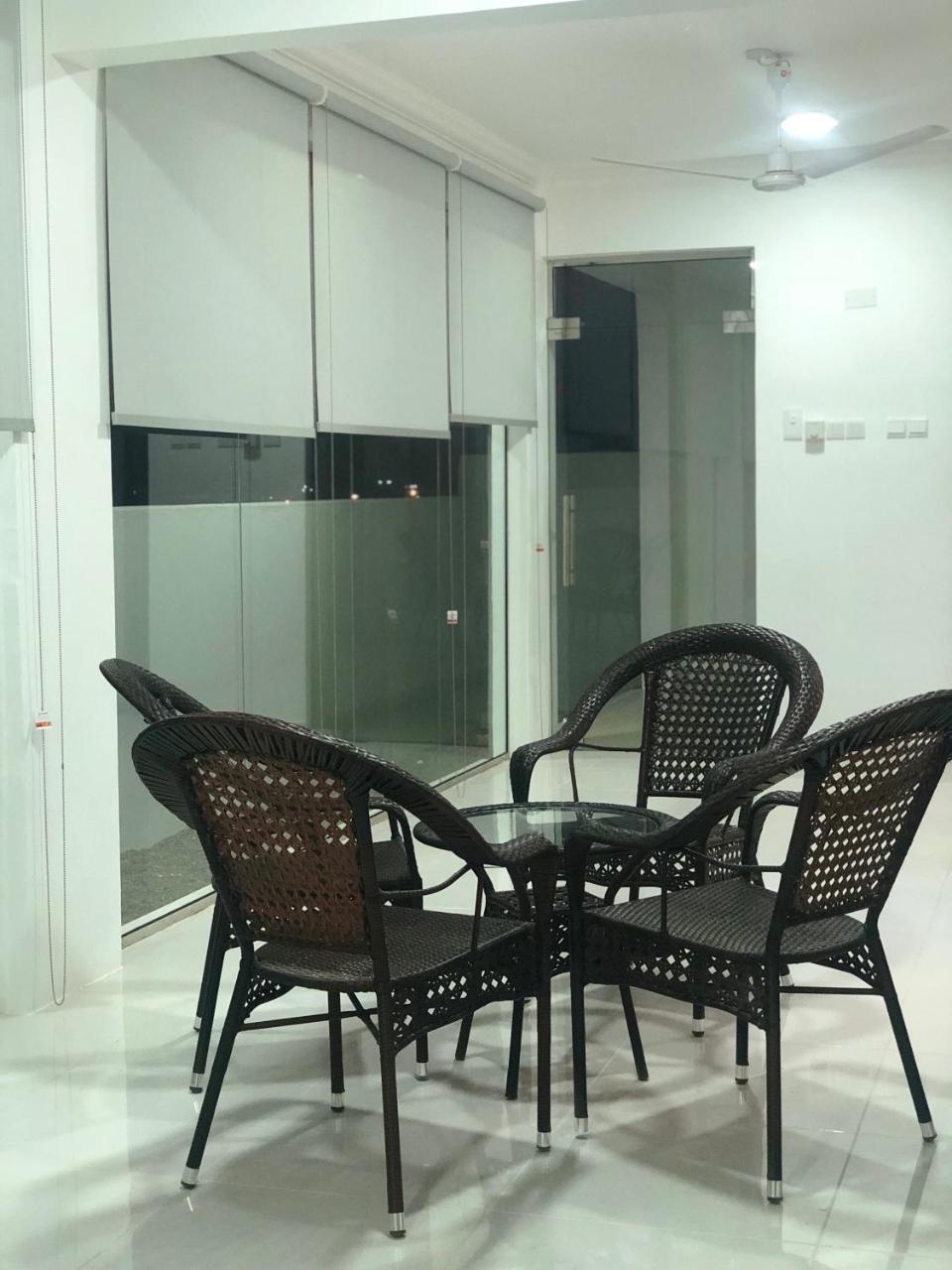 Home X4 Al Wāşil Esterno foto